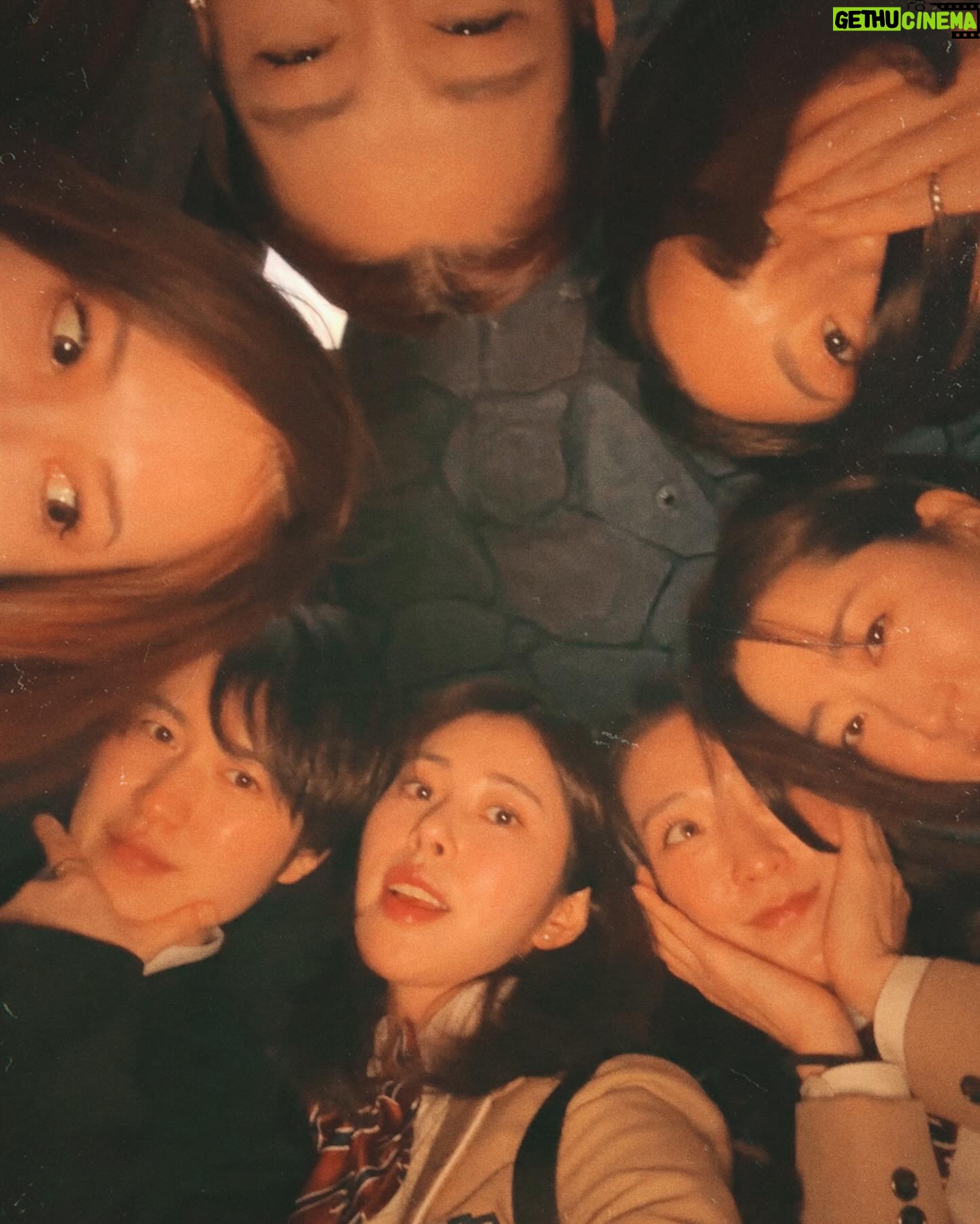 Suh Dong-joo Instagram - Love you girls so much 🩵 thank you🩵