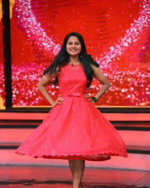 Suhasini Instagram - When in doubt, wear pink.
Outfit by @rangoliboutiquee 
#starmaa #adivaramwithstarmaaparivarm 
#teluguserial #hyderabad #banjarahills