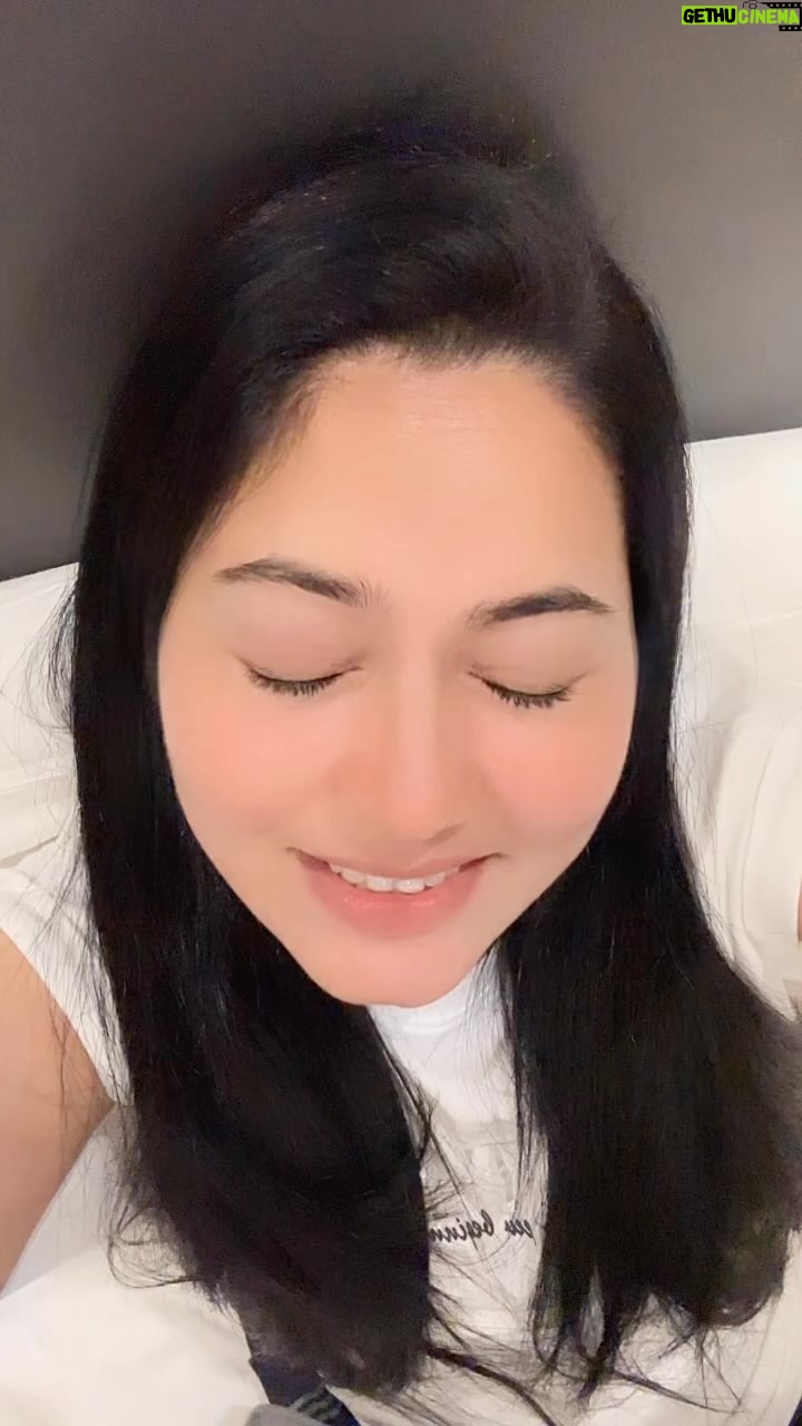 Suhasini - 17.7K Likes - 💞💞💞💞
#suhasiniactress #indianactress #hyderabad #smile #laugh #bommarillu #smiletherapy
