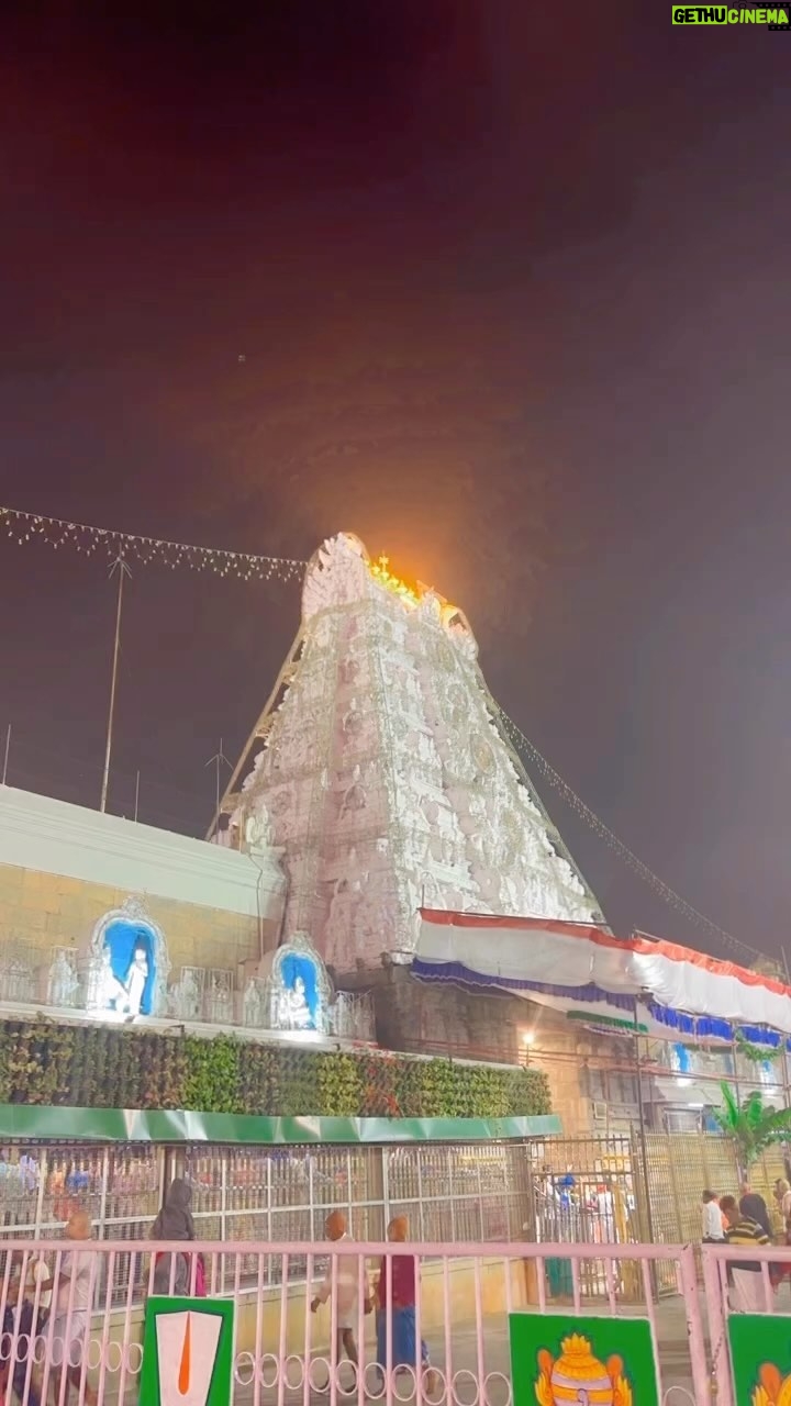 Suhasini - 7.4K Likes - Devotional time
#tirumala #tirupati #indianactress #devotional #metime #instagood #instareels #instaceleb #instadaily
