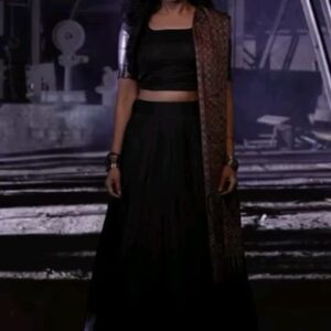 Suhasini Instagram - Chamkila angelesi dance chesedam💃
Designer : @radhe_shyam_designer_studios
.

.
.
.
.
#chamkeelaangeelesi✨️❤️🥰 #dancereels #dancechallenge #dasaramovie #dasarasongs #nani #nani #heronani #suhasiniactress #indianserialactress