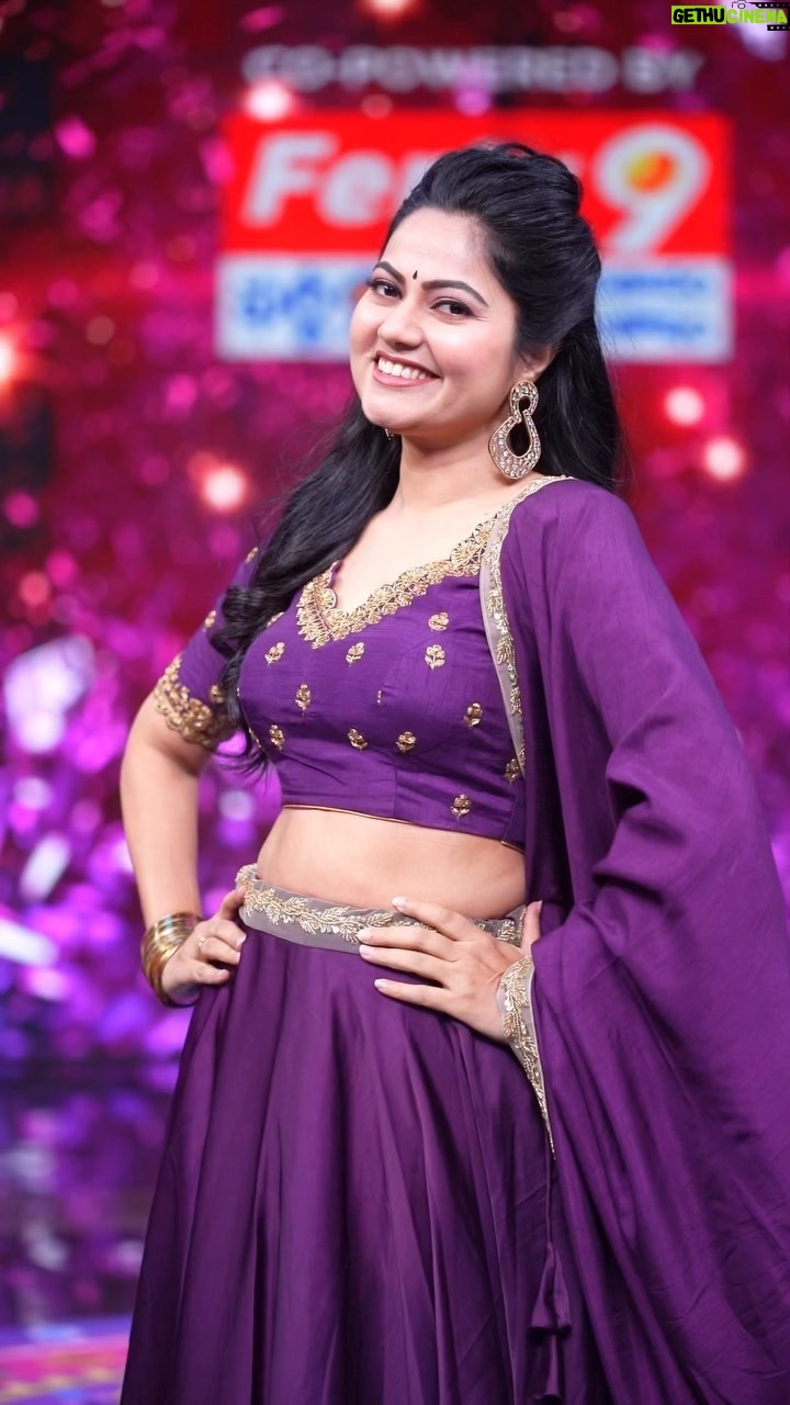 Suhasini - 14.5K Likes - ✨ bliss in barsoore is never ending ✨💜
Designer: @pinksky_boutique_byraji
#TeluguSerialActress
#TeluguTVActress #TeluguSerials
#TeluguSerialHeroine #TeluguSerialIndustry
#teluguserialqueen💫 #actorsuhasini
#Serialactress #venditera #teluguammaie
#tvserialreels