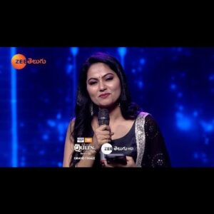Suhasini Instagram - Bartha Meeda premani madhuramaina pata🎶🎶 roopam lo vyakthaparchina Suhasini😍😍

Watch #SuperQueenSeason2 Grand Finale Tomorrow at 11 AM on #ZeeTelugu

#SuperQueen #SQ2 #ZeeTeluguPromo 

@suhasini_actress