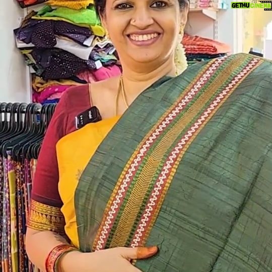 Sujatha Babu Ramesh Instagram - Offer Offer Offer.. எக்கச்சக்க offer RAWLES BOUTIQUE 😍😍😍#reels #instareels #instagram #youtuber #shorts #influencer #trendingreels #shortsvideo #youtubechannel #cooking #ipl #saree #smallbusiness #boutique #offer #summer #summercollection #summersale #trending #viral #collections #cottonsaree #rawlasboutique #happy