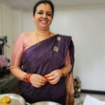 Sujatha Babu Ramesh Instagram - ரவா கட்லட் 😄😄😄#reels #instareels #instagram #youtuber #shorts #influencer #trendingreels #shortsvideo #youtubechannel #cooking #homemade #homemadefood #uppuma #snacks #teatime #evening #advertising #advertisment #oil #saree #sareelove #sareelover #sareecolection #ipl #cricket #guna #actress #sujathababu