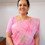 Sujatha Babu Ramesh Instagram - Happy MOTHER'S DAY 😍😍😍😍#reels #instagram #instareels #shorts #shortsvideo #youtube #youtubechannel #youtuber #influencer #mothersday #motherslove #love #possitive #possitivevibes #saree #sareelove #sareelover