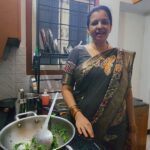 Sujatha Babu Ramesh Instagram - கொத்தமல்லி தொக்கு 😍😍😍#reels #shorts #trendingreels #instareels #instagram #youtuber #influencer #shortsvideo #youtubechannel #cooking #homemade #homemadefood #cricket #ipl #lunch #lunchbox #easy #healthyfood #sidedish #varietyrice #saree #sareelove #sareelover #summer