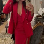 Sukhmani Sadana Instagram – Im soooo using this track for all my reels from now on!!
Like all!!! Like even when it’s Christmas,
Even though is not Xmas today,
Even though my outfit may seem like it is 😜 

#newfavtrack #diljitdosanjh #red #latergram #instagram #feelitreelit #reelitfeelit #reelkaro #reelsinstagram #reelsvideo #reels #reelkarofeelkaro #reel #reelvideo #reelvideo #reelinstagram #reelindia #sukhmanisadana 
#instagram #instagood #instalike #instareels #reels #reelsinstagram #explore #instadaily