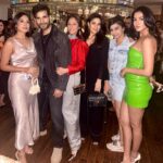 Sukhmani Sadana Instagram - December is for a Colourful Grid 🎄 ❣️ @karishmaktanna @sonalchauhan @ritikavardhan Wearing my new fav brand @zaitraclothing by @khubsagarwal At @gigibombay #mumbai #friends #christmasmonth #lovedecember