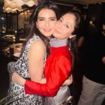 Sukhmani Sadana Instagram - December is for a Colourful Grid 🎄 ❣️ @karishmaktanna @sonalchauhan @ritikavardhan Wearing my new fav brand @zaitraclothing by @khubsagarwal At @gigibombay #mumbai #friends #christmasmonth #lovedecember