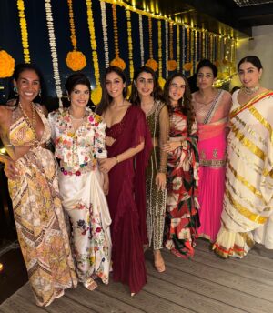Sukhmani Sadana Instagram - Embracing my favourite colour in my all time favourite @chhavviaggarwalofficial chhavviaggarwalofficial ♥️ 

#latergram #indianwear #sari #friends #stitchedsaree #chhavviaggarwal #sukhmanisadana