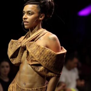 Sul Rosa Instagram - Momentos inesquecíveis. Em um segundo a vida muda🙌🏾✨.
.
.
.@nyna.koxta
@goiasfashionweekoficial 
.
.
.
#foryou #instagood #brasil #negra #amor #lgbt #model #top #mudanças #atleta #paz #viagem #trend