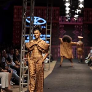 Sul Rosa Instagram - Momentos inesquecíveis. Em um segundo a vida muda🙌🏾✨.
.
.
.@nyna.koxta
@goiasfashionweekoficial 
.
.
.
#foryou #instagood #brasil #negra #amor #lgbt #model #top #mudanças #atleta #paz #viagem #trend