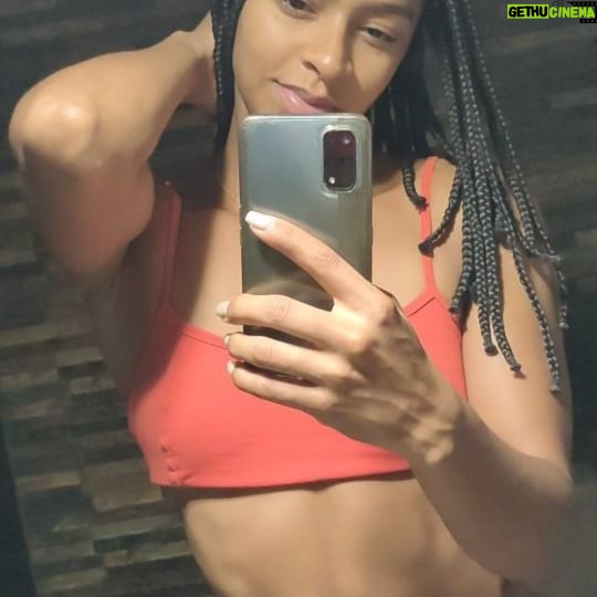 Sul Rosa - 1K Likes - A felicidade de quem vai passar o Natal com a #familia
Mainha e tias estou chegando 🥰🤩❤️
.
.
.
#love #natal #felicidade #gratidão #onlyfansgirl #amovocês #2023 #2022
