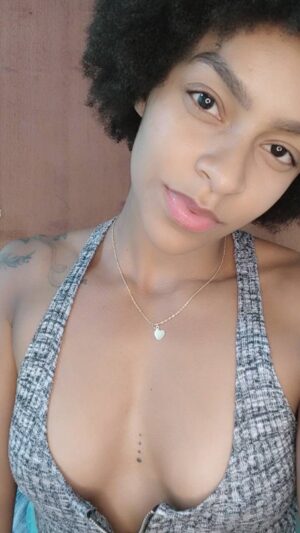 Sul Rosa Instagram - Uma ótima semana a vocês 👽🦋🙌🏾
.
.
#love #foryou #tranding #lgbtbrasil #brasil #unstagram