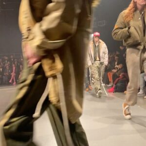 Sulem Calderon Instagram - The perfect night with my favorite date @nazaninmandi ❤️‍🔥!!! To @rhude amazing show & ending it with delicious dinner at @osterialabuca ✨