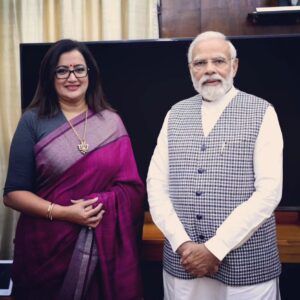 Sumalatha Instagram - ಜಗತ್ತು ಮೆಚ್ಚಿದ ನಾಯಕ, ನಮ್ಮ ಹೆಮ್ಮೆಯ ಪ್ರಧಾನ ಮಂತ್ರಿಗಳಾದ ಶ್ರೀ ನರೇಂದ್ರ ಮೋದಿ ಅವರ ಹುಟ್ಟು ಹಬ್ಬಕ್ಕೆ ಹಾರ್ದಿಕ ಶುಭಾಶಯಗಳು.
ಶ್ರೀ ನರೇಂದ್ರ ಮೋದಿ ಅವರ ದೂರದೃಷ್ಟಿ, ದೇಶದ ಮೇಲಿರುವ ಅವರ ಅಭಿಮಾನ ಯಾವತ್ತಿಗೂ ಮಾದರಿ ಆಗಿರುವಂಥದ್ದು. ಭಗವಂತ ಅವರಿಗೆ ಮತ್ತಷ್ಟು ಆಯುಷ್ಯ, ಆರೋಗ್ಯ ಕೊಟ್ಟು ಇನ್ನಷ್ಟು ಜನ ಸೇವೆ ಮಾಡುವಂತೆ ಆಶೀರ್ವದಿಸಲಿ ಎಂದು ಪ್ರಾರ್ಥಿಸುವೆ. 
Wishing our Hon'ble Prime Minister Shri Narendra Modi a very happy birthday .

@narendramodi
@PMOIndia
#ShriNarendraModi #HappyBirthdayModiJi