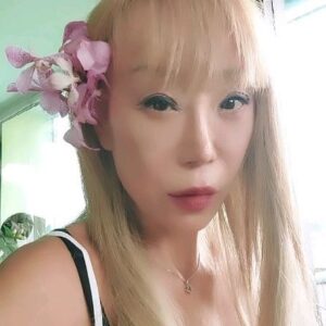 Sumi Jo Instagram - Love from #Bangkok #태국🇹🇭 #방콕 #Thai 

#SumiJo #dawntemple #Concert #Insta #Vibes #freetime #Reels #Picoftheday #조수미 #webstagram #Opera #OperaSinger #travel #missyou #Trend  #travelgram #food #Karma #Thailand #Life #Mylife #photographer #Love #selfie #dinner #photooftheday
Special thanks to @free_jay1 @ann_sohn