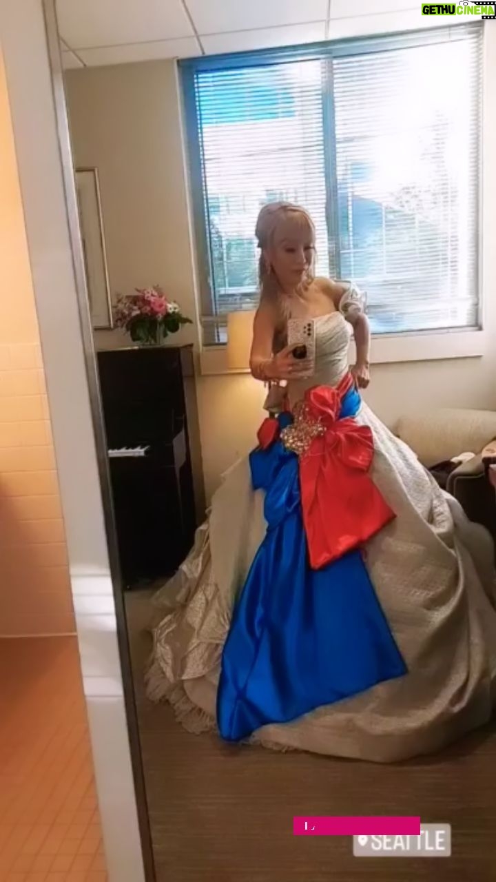 Sumi Jo - 3.3K Likes - Getting ready to #LosAngeles Concert ā”
@waltdisneyconcerthall @Musiccenterla
#SumiJo #Concert #LA #USA #Opera #Operasinger #Reels #Soprano #Stage #picoftheday #Peeformer #Insta #newjeans #Korea #Kpop #KClassic #ė”ģ¤ģģ ¤ė ģ¤ #ėÆøźµ #Instagood #webstagram #ģ”°ģ미 #AmazingSumiJo ššā„ļø #ģµź³ ģź³µģ°