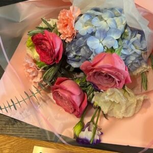Sumi Jo Instagram - I 'm honoured to have received ' The 2023 Public Relations Ambassador of the Year Award'  by the Korea PR Association. Thank you ! 🙏 🎊2030 부산 엑스포 유치 발표를 며칠 앞두고 제가 한국 PR 협회에서 선정한 '올해의 홍보대사상' 을 수상하게 되었어요!  진심으로 감사드립니다! 2030 Expo 는 부산에서 !!!! 🎊👍💓🎶💐

Special thanks to @2030busanworldexpo @busancity
@warnerclassicskorea @yun.ja_eun @zzangpd @hyuneummusic @denicheur.official

#SumiJo #awards #Busan #Expo #korea #Kpop #PR  #Selfie #webstagram #SelfieVideo #2030busanworldexpo #조수미 #홍보대사 #Reels #Insta #Instagood #Explore #부산 #대한민국 #Congrats #ThankYou #꿈은이루어진다