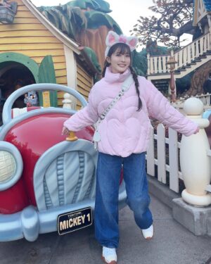 Sumire Yoshida Instagram - 🏰💗 

#disneyland #disney