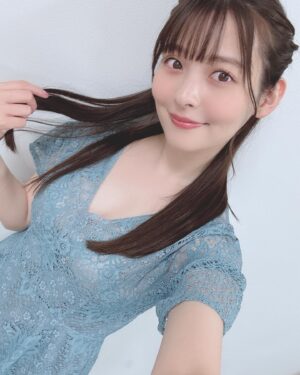 Sumire Uesaka Instagram - きんようび〜！！
ゴールデンウィークまっさかりですね〜！
そしてよいお天気！みなさま、すこやかにお過ごしですか？

このあと19時から「吉田豪の新・雑談天国 vol.18」におじゃまします〜！配信と会場で楽しみましょうっ！
久々のロフトプラスワンです、うれしーい！！

それではみなさま、すこやかな週末をお過ごしくださいねっ！

#上坂すみれ