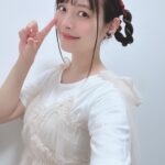 Sumire Uesaka Instagram - 夜あそびでーす！ おしゃピク…？に挑戦しますよ！！おしゃおしゃ…ピクピク…？？ #上坂すみれ 衣装　@stylist_tanakaayumi ヘアメイク　@maaaaasahi0514