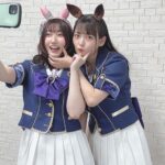 Sumire Uesaka Instagram - にちようび〜！ 皆さま、すこやかにお過ごしですか？ 劇場版「ウマ娘 新時代の扉」いよいよ公開がスタートしました〜っ！ 早速ご覧くださった皆さま、ありがとうございますっ！！ アグネスタキオンというキャラクターに出逢えたこと、そして劇場版という最高の舞台で走る彼女を演じられること、あらためて感謝しております。 ぜひぜひ、映画館のスクリーンを疾り抜ける彼女たちの生き様、叫び、本能の呼び声に…出逢ってください！ 前に足を出すんだ…悩む暇なんてないっ！ 初日舞台挨拶のときのお写真たちっ！ バタバタでしたが撮れてよかった〜っ！ 映画の感想もぜひ聞かせてくださいねっ！ それでは皆さま、すこやかな日曜日をお過ごしくださいませ〜！ #ウマ娘