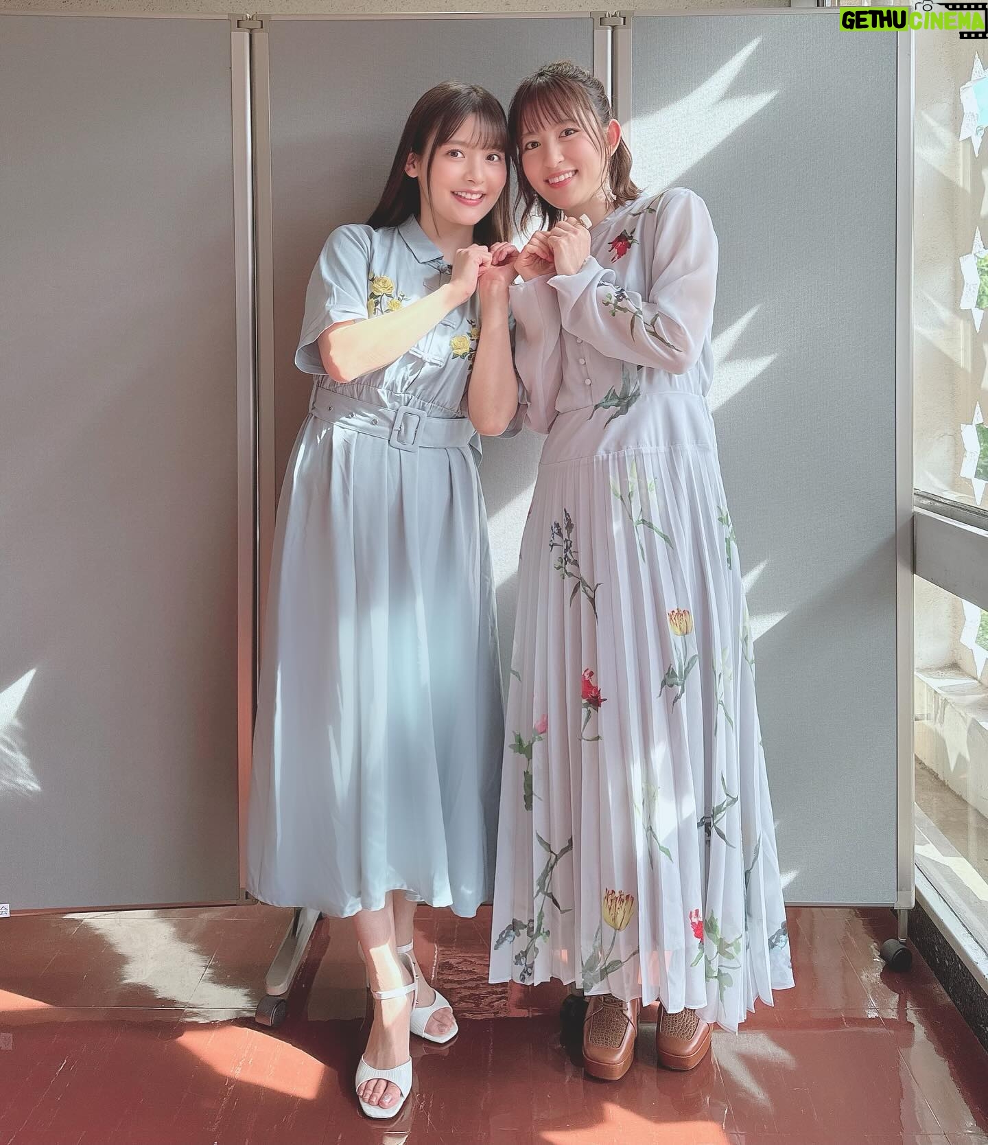 Sumire Uesaka Instagram - にちようび〜! 皆さま、いかがお過ごしでしょうか? 昨日は「おまえがねるまで」非公開録音イベントでしたっ!! お越しくださった皆さま、ありがとうございました〜っ! お昼はみかこしさん、夜はよしのさんをお迎えして、とっても自由すぎる非公開なイベントになりました!!楽しすぎました〜!ひぃひぃ…(`°ω°´) またおまねるのイベントが開催できますように!!そのときは果たして収録できるのかどうか…?!いったい…! それでは皆さま、すこやかにお過ごしくださいねっ! #上坂すみれ