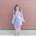 Sumire Uesaka Instagram - かようび〜！ みなさま、すこやかにお過ごしですかっ？ キンスパのお衣装お写真です〜！ 1日目はお団子カバー、2日目はツインテールでしたっ！ キンスパ、あらためて本当に途方もない歴史的なお祭りでした…！！！！ アニソンの歴史、ライブの感動、素敵なものがたくさんつまった、愛しかない空間に、自分もアーティストとして並ばせていただいていることが…夢のような、不思議なような、誇らしいような！本当に、ありがとうございますっ！ またこんな幸福なステージに立てる日まで…ますます、がんばりますねっ！ 9月のベストツアーもぜひぜひよろしくお願いしますっ！ アーティストのみなさまとの想い出お写真もまたのせますね〜っ！ それでは皆さま、今週もすこやかにまいりましょうね〜っ！ #上坂すみれ