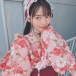 Sumire Uesaka Instagram - もくようび〜！ そして、こんにちは4月っ！！ 皆さま、すこやかにお過ごしでしょうか？ 新生活が始まったぞー！という方もたくさんいらっしゃると思います！いろいろ覚えたり慣れたりするのは…大変…！疲れる…！そんな生活に立ち向かっているあなたはなんて……偉大なんだ……！！！ 偉大な同志に乾杯！！！！！ ちょっと遅れてしまいましたが、「ディア・パンタレイ」リリース大阪のお洋服オフショットです！ 本当にお天気がよかった〜！名古屋から大阪へこのお洋服で移動していたので、道中の様子も載せておきますね！ あらためて、4月も素敵に楽しくすこやかに、まいりましょうねっ！ #上坂すみれ 衣装　@natsu_no_mizu ヘアメイク　@hana.freelancehm