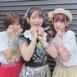 Sumire Uesaka Instagram - にちようび〜！ まもなく！キンスパ2日目がスタートしますっ！！ 1日目に撮った想い出お写真たちっ！ 本当にキンスパはすごい…すごい空間です！！ 歴史的で空前絶後すぎる空間を皆さまと共有できること、あらためて嬉しく思いますっ！ そして本日来られる皆さま、何卒よろしくお願いいたします！楽しい時間を過ごしましょう〜っ！！ それではみなさま、すこやかで楽しい日曜日をお過ごしくださいねっ！ #キンスパ
