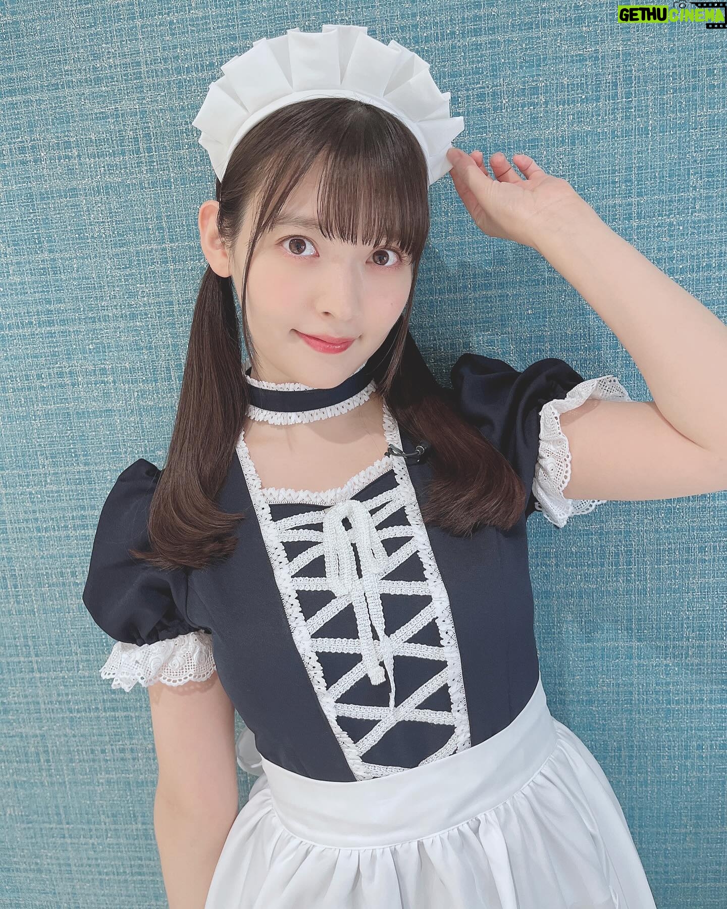 Sumire Uesaka Instagram - きんようび〜! メイドの日ですね〜っ! メイド!メイド!メイドはさいこう〜!! このメイド服は植村あかりさまとご一緒させていただいたメイド服なので家宝です…!!!!ずっと大切に着ます!!! 明日明後日はキンスパに参加しますよ〜っ! いらっしゃる方は何卒!!よろしくお願いいたしますっ!!ドキドキ!! そして皆さま、今週も一週間おつかれさまでした! 体調に気をつけて、すこやかな週末を過ごしましょうねっ!! #上坂すみれ