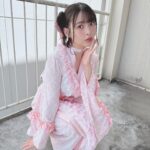 Sumire Uesaka Instagram - 「ディア・パンタレイ」リリースイベント、東京も無事終了いたしました〜！ あらためて、お越しくださった皆さま、行きたかった…！と念を送ってくれていた皆さま、ありがとうございますっ！ お箸をお渡しするのって縁起がいいんですね〜！新年度のみんなもすこやかになれますように！！念っ！！ 今回のリリースイベントは和風シリーズなお衣装でお届けしました！春らしいピンクのお衣装、あったかい今日にぴったりですな！ 大阪でたこ焼き食べそこねたのを思い出したので、たこ焼き、食べます！！ぜったい！！ それでは皆さま、すこやかな日曜日をお過ごしくださいませ〜っ！！ #上坂すみれ 衣装　@natsu_no_mizu ヘアメイク　@yumikasawanishi