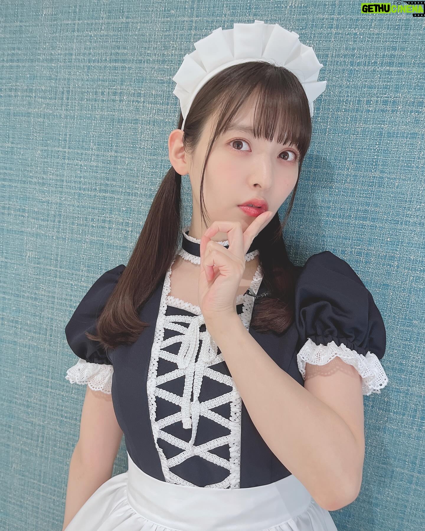 Sumire Uesaka Instagram - きんようび〜! メイドの日ですね〜っ! メイド!メイド!メイドはさいこう〜!! このメイド服は植村あかりさまとご一緒させていただいたメイド服なので家宝です…!!!!ずっと大切に着ます!!! 明日明後日はキンスパに参加しますよ〜っ! いらっしゃる方は何卒!!よろしくお願いいたしますっ!!ドキドキ!! そして皆さま、今週も一週間おつかれさまでした! 体調に気をつけて、すこやかな週末を過ごしましょうねっ!! #上坂すみれ