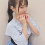 Sumire Uesaka Instagram - げつようび〜！ 皆さま、すこやかにお過ごしですか？ 昨日の「KING AMUSEMENT CREATIVE Anime Histoleap」 の想い出たちです！ アニリープ1周年、おめでとうございます！私の曲もこれからますます増えてくれたらうれしいなぁ…！ そして、お越しの皆さまと一緒に「パパのいうことを聞きなさい！」を観ながらコメンタリーをしましたっ！ パパ聞きですよっ！わああ！！ 初めてのレギュラー、初めての主演、初めてのキャラクターソング…とにかく、すべてがここから始まった、大切な作品です。そしてやっぱり、素敵なストーリー！色々思い出して…うるうるしてしまいました…！ また、「パパ聞き」のイベント、やりたいなぁ…！集まって、いろいろなこと、お話したいです…！ねっ！ 会場ではangelaのお二人にお会いできました！ スターチャイルドの残党は徹底的に戦うぞ〜！みたいなお写真お写真撮っていただきました！いつも素敵な先輩です！ それでは皆さま、今週もすこやかにまいりましょうねっ！ #上坂すみれ 衣装　@natsu_no_mizu ヘアメイク　@maaaaasahi0514