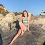 Summer Fontana Instagram - Let’s get to the beach-each let’s get away 🎶🪸