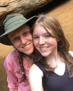 Summer Fontana Instagram - Happy Birthday Mama!!!! I can’t wait to celebrate with you and start traveling with you again! You mean so much to me and appreciate all you do. Love you all days, always. - Summer 🫶#mama #birthday #september @summers_mom1