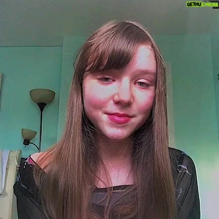 Summer Fontana Instagram - Self Care live ❤️
