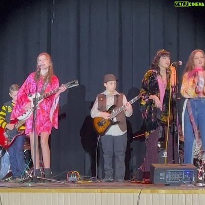Summer Fontana Instagram - jam club 2023!!! Thankful for the opportunity to do something I love with the best musicians I know. 🤟🏼❤️🔥#music #1960smusic #jamclub #2023 @guitar_ninjas