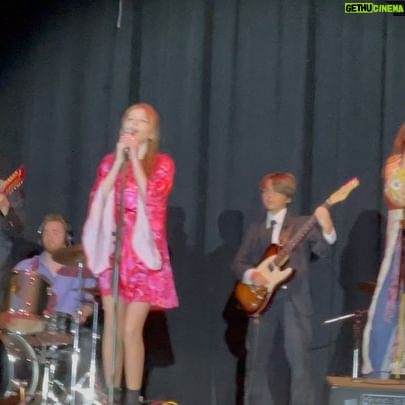 Summer Fontana Instagram - jam club 2023!!! Thankful for the opportunity to do something I love with the best musicians I know. 🤟🏼❤️🔥#music #1960smusic #jamclub #2023 @guitar_ninjas