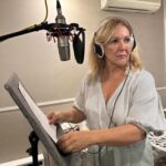 Sumru Yavrucuk Instagram - Acaba Sumru Yavrucuk hangi reklam filmini seslendiriyor? 😍✨ By any chance, which commercial does Sumru Yavrucuk voice?✨🌸 @sumruyavrucuk @duygubasara @duygubasaraistanbul @duygubasaralondon