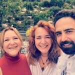 Sumru Yavrucuk Instagram – Kanlıca’nın şifacıları gelmiş.🎈🎈🎈yeni yaşıma alıştıracaklar:)) @berrakartemiz @gokhanncinar