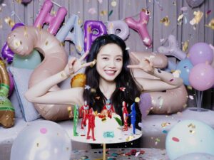 Sun Yihan Instagram - 25！🎂