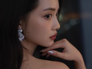 Sun Yihan Instagram - fashion pop！💨🌌🌌