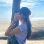 Sunerah Binte Kamal Instagram – Beach hair, don’t care.

@sarahalamanya takes good candids