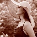 Sunerah Binte Kamal Instagram - এইটা নাকি সেইটা?