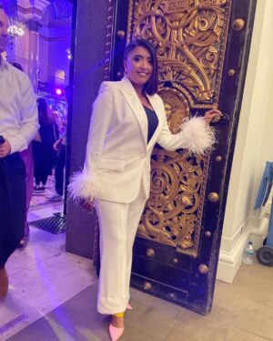 Sunetra Sarker Instagram - Well what a spectacular day and night it was! ⚡️⭐️ truly historic - epic Eurovision atmosphere - Watch all the highlights with me and @rylan tonight “Eurovision Welcomes the World” BBC1 6.30pm @bbceurovision 
Stylist @krishanparmar_  Make-Up @marcosgmakeup hair @charliewilkinsonhair suit @nadinemerabi earrings @butlerandwilson shoes @kat_maconie ❤️🙏🏽 special secret support from @dollyjj @amy_lhickman @unconditionalpictures 😻