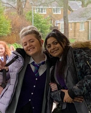 Sunetra Sarker Instagram - Ackley Bridge will remain one of the all time best jobs I ever did starting back in 2018 we had no idea what a groundbreaking entertaining multicultural show we were creating. I will forever love playing Mrs P and will miss her greatly. Thanks to @theforge_drama and all the brave leaps of faith they took. I got to play with the best of friends, cast, crew and production teams. Too many photos for one post… so more to come. Thank you Team Ackley Bridge and all its fans - love you all -in the words of Kaneez “ I don’t care if you lesbian, vegan or man on the moon” #justsayin🌟💝