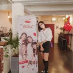 Sung Yu-ri Instagram - 24년 동안 함께해 준 핑클언니들과 사랑하는 우리 팬들 당신들을 만난 건 내게 참 행운이야❤🖤💙🤍